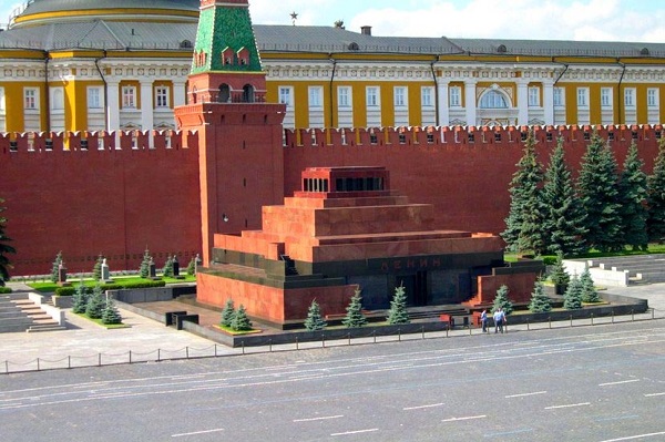 Мавзолей Мавзолей В.И. Ленина на Красной площади.