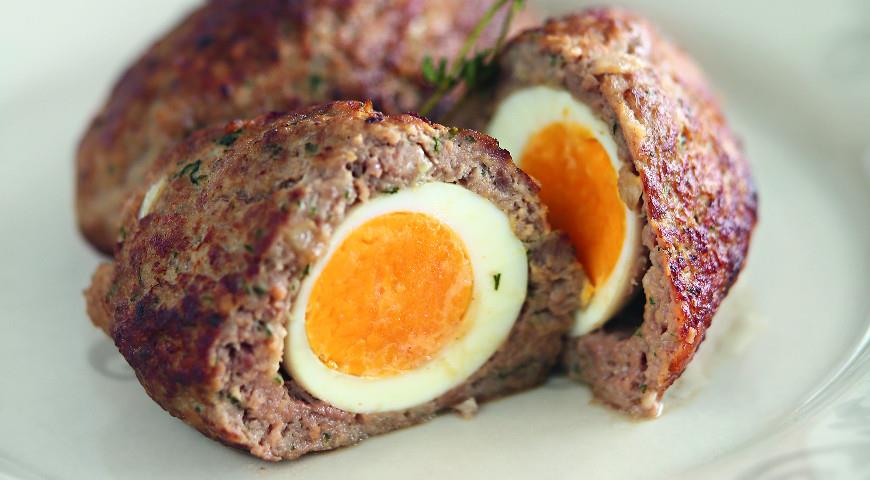 Яица по-шотландски Яица по-шотландски в разрезе